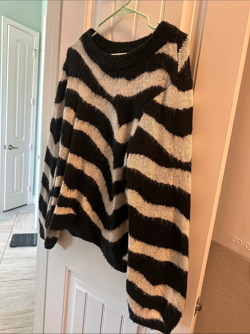 Who What Wear Black and Cream Zebra-Stripe Fuzzy Crewneck Sweater